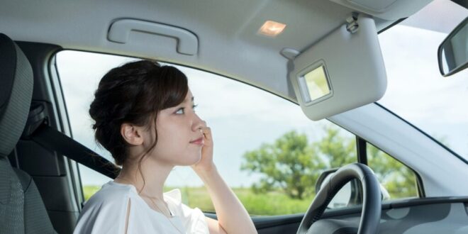 This everyday habit in your car could cost you €200 in Spain