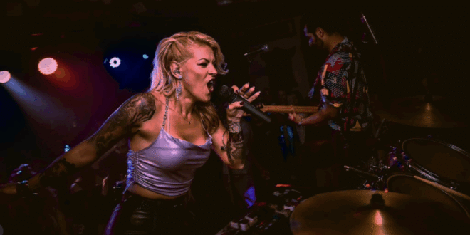 Fuengirola’s Chaplin Bar hosts Rose Philippens