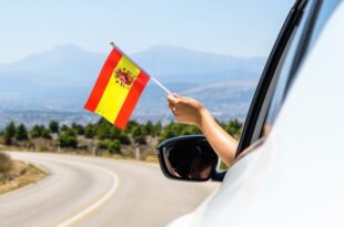 New road signs Rolling out across Spain : What drivers need to know