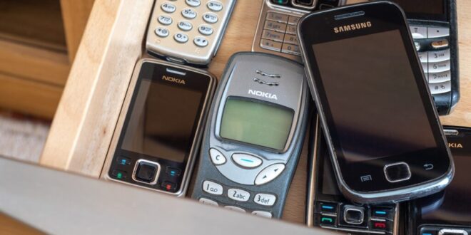Old mobile phones now worth a fortune: Are you sitting on a goldmine?
