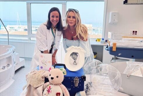 Marbella hospital recieves cuddle cot for stillborn babies donated by grieving mum