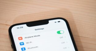 The WhatsApp hack hiding in plain sight: What airplane mode REALLY does for you