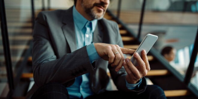 Bosses face €7,500 fines for after-hours messages