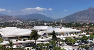 Centro Plaza, Marbella refreshes its identity on its 35th anniversary