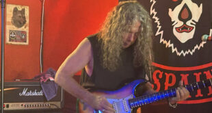 Rob Sas rocks Sabinillas