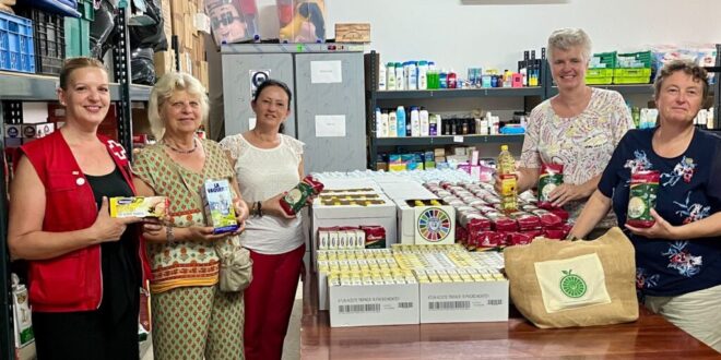 Soroptimist aids Mijas with summer food bank drive