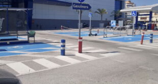 Mijas Carrefour carpark design controversy