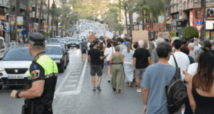 Latest protest about high property prices caused by mass tourism in Alicante