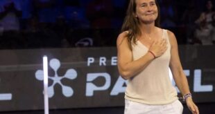 Malaga padel star Bea González crowned champion on home soil