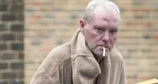 Paul Gascoigne rushed to hospital