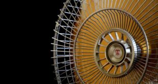 You may have been using your fan wrong – pointing it this way at this time will push out the hot air