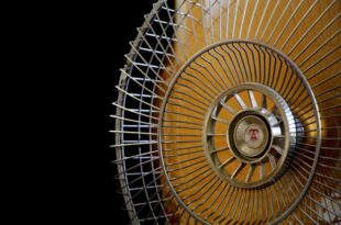 You may have been using your fan wrong – pointing it this way at this time will push out the hot air
