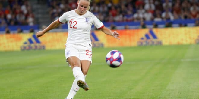 Lionesses fight back and make it to the final