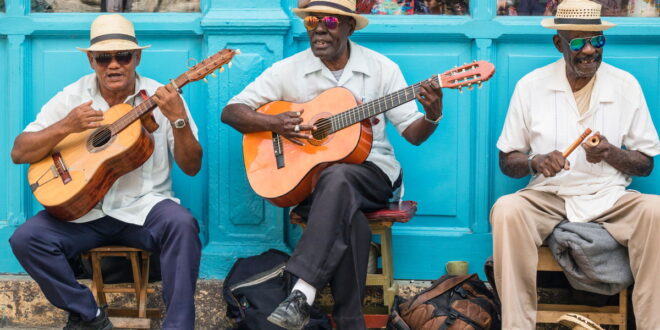 Havana Vieja – Mijas Pueblo’s Cuban festival