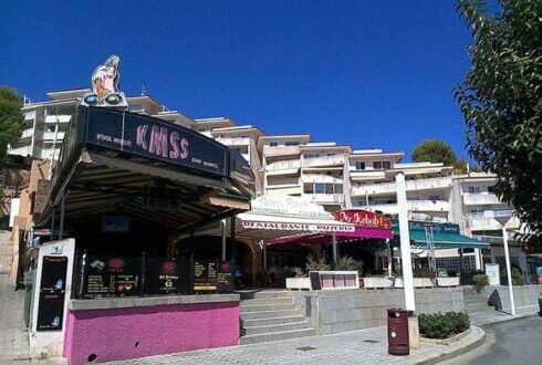 Irish teens arrested for brutal assault on elderly tourist and his grandson in Mallorca