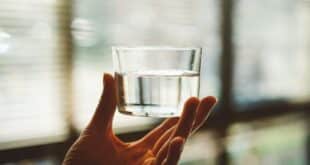 Researchers discover easy trick to reduce microplastics in water