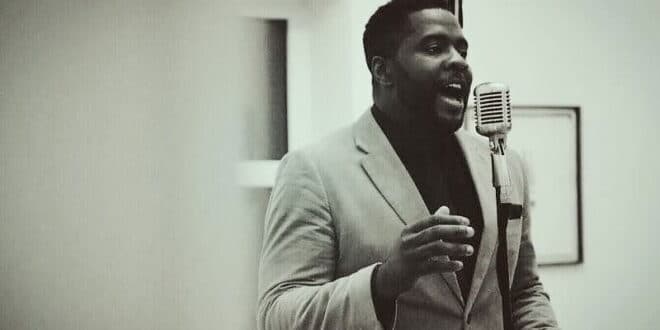 Engagement set to the soulful sounds of Mr Maph