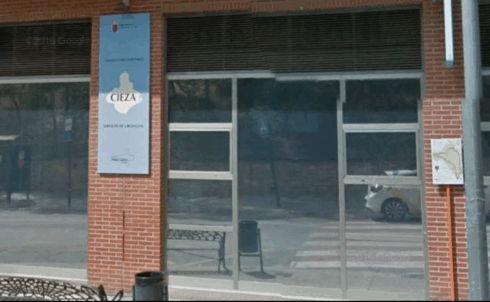 Two women create mayhem at Murcia health centre- assaulting staff and police as well as biting security guard