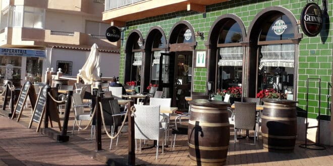 Alan Boardman’s fun charity quiz at Fibber’s