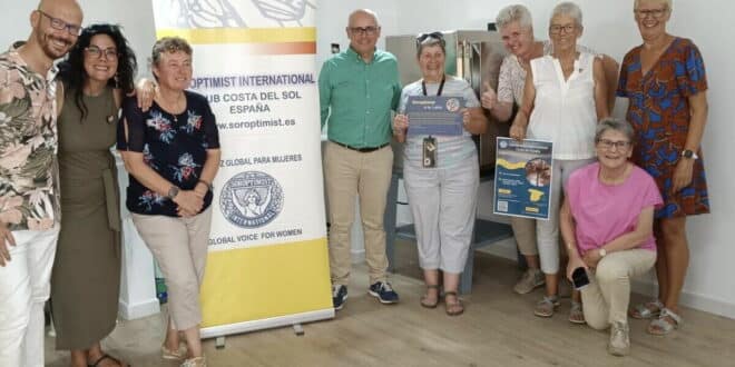 Soroptimist by your side: Carol’s art academy reborn in Paiporta (Valencia)