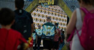 Arnie and Jared Leto draw 120,000 fans to the Costa del Sol for Malaga’s first Comic-Con spectacular