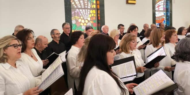 Arugrama choir performs iconic film soundtracks for ALCER
