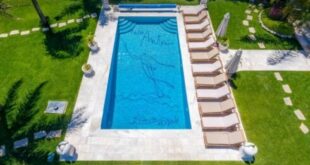 The storied history of a Marbella mega mansion boasting a swimming pool with a unique Picasso artwork silkscreened onto the tiles