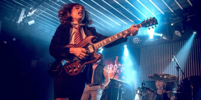 Riff Raff Reunion play rare gig at Louie Louie