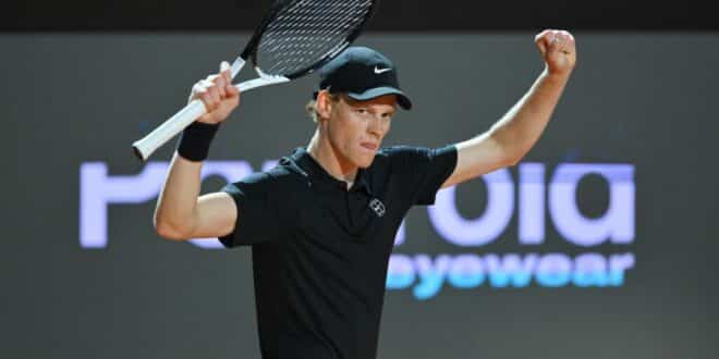 Jannik Sinner defeats Alcaraz in Six Kings Slam