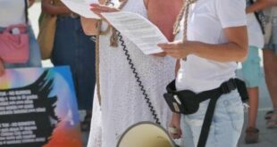 Frenchwoman rescues Malaga carriage horse – but two more face an uncertain fate