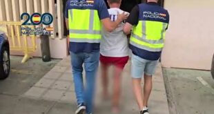 WATCH: Two Italian mafia mobsters wanted for extortion, murder, and kidnapping are arrested in Spain
