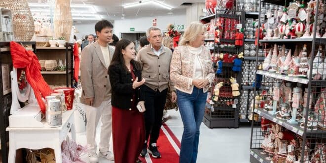 Marbella’s original shopping centre, Marbell Center, reopens after 30 years closed