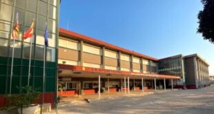 Schoolboy rushed to hospital for emergency operation after classmate stabs him in the chest on Costa Blanca street