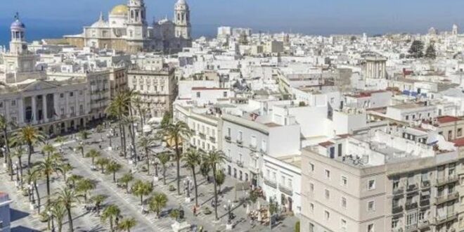 The city square in the south of Spain that's considered one of the most beautiful in Europe