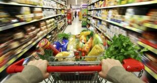 Christmas food shopping basket costs on average 5% more this year in Spain