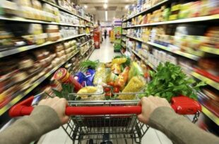 Christmas food shopping basket costs on average 5% more this year in Spain