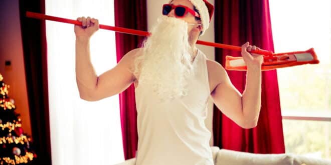 Christmas clean up. Marbella makes the street sparkle for Santa