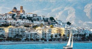 Forget Benidorm, discover Altea, the Costa Blanca’s beautiful white-washed and blue-domed secret