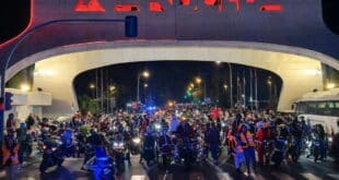 Hundreds of biker Santas ride Marbella