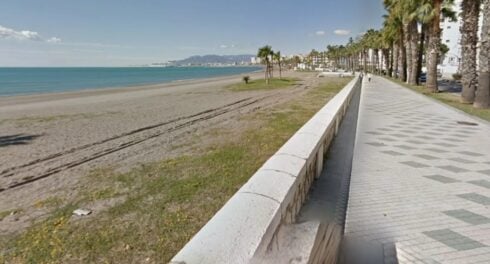 Woman in her 60s found dead on popular Malaga beach