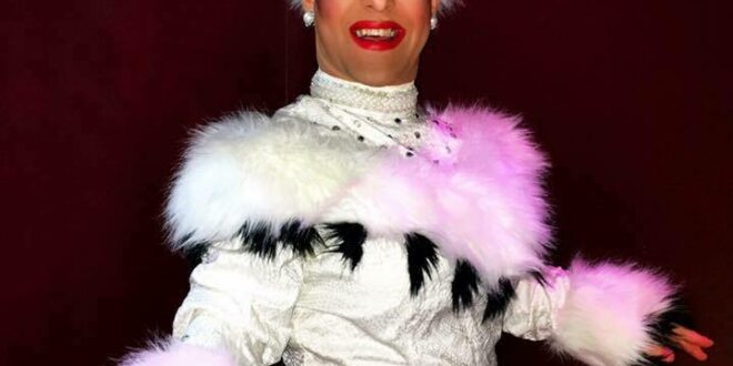 FROM THE ARCHIVES: When the Olive Press caught up with the UK’s only ‘dwarf drag queen’ while on the Costa del Sol