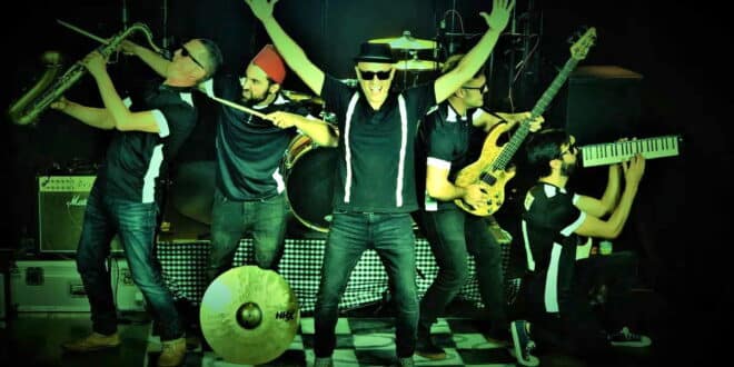 Skafeinados rocksteady-ready to liven up Fuengirola harbour