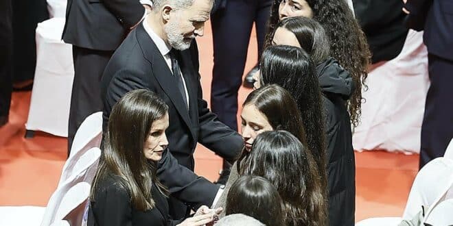 Spain train crash: funeral attendees mourn 45 fatal victims and demand the truth