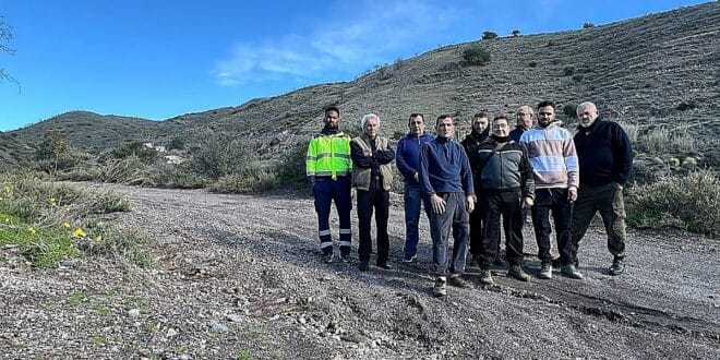 Residents of Granada village cut off while the authorities pass the buck