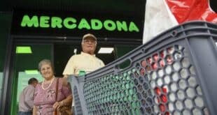 Spain’s usually conservative supermarkets are branching out to target fast-growing ‘expat’ market