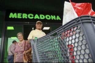 Spain’s usually conservative supermarkets are branching out to target fast-growing ‘expat’ market