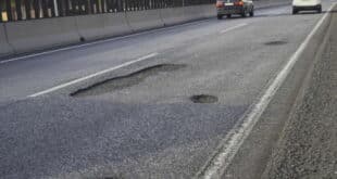 Estepona tackles potholes head-on, but still waiting for deadly A-7 to be repaired by central government
