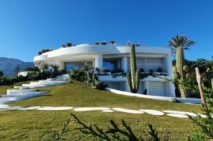 Demand in Spain is going through the roof – but a massive one in five of the country’s most in-demand property hotspots are located in just one province