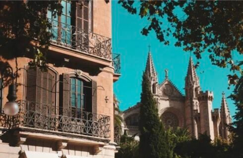 A deep dive into Mallorca’s luxury tourism boom: Record spending creates rental pressure – can ‘quality tourism’ save the day?