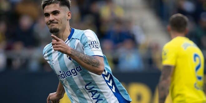 Chupete at the double again to seal dominant derby win for Malaga CF